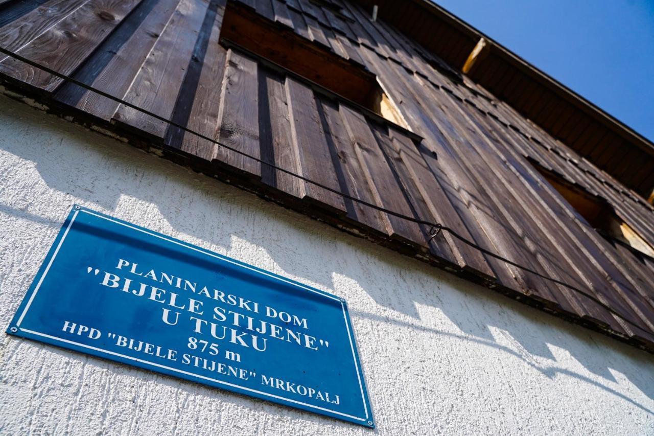 Planinarski Dom "Bijele Stijene" Mountain Lodge Tuk Vojni Exteriör bild