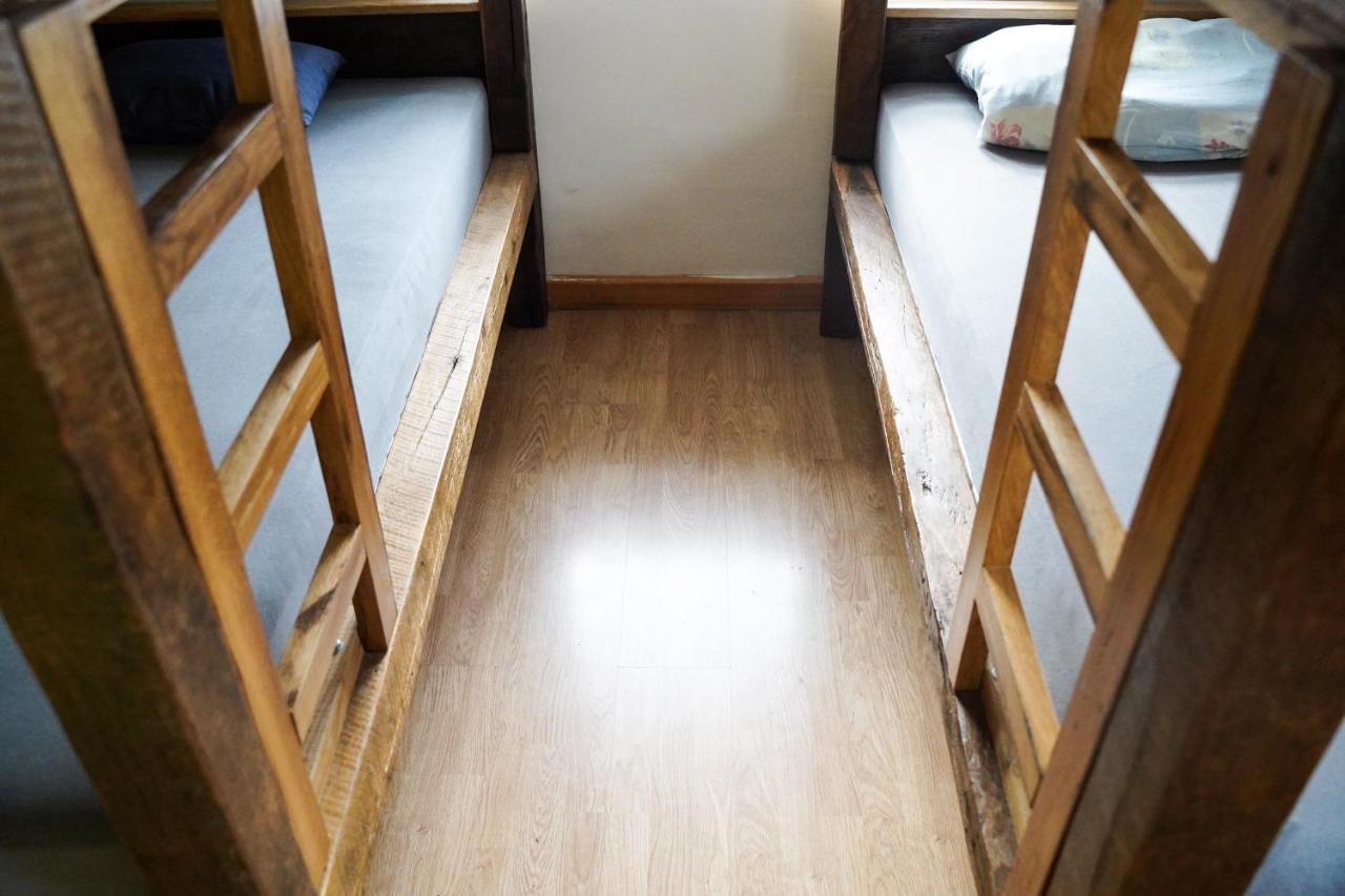 Planinarski Dom "Bijele Stijene" Mountain Lodge Tuk Vojni Exteriör bild