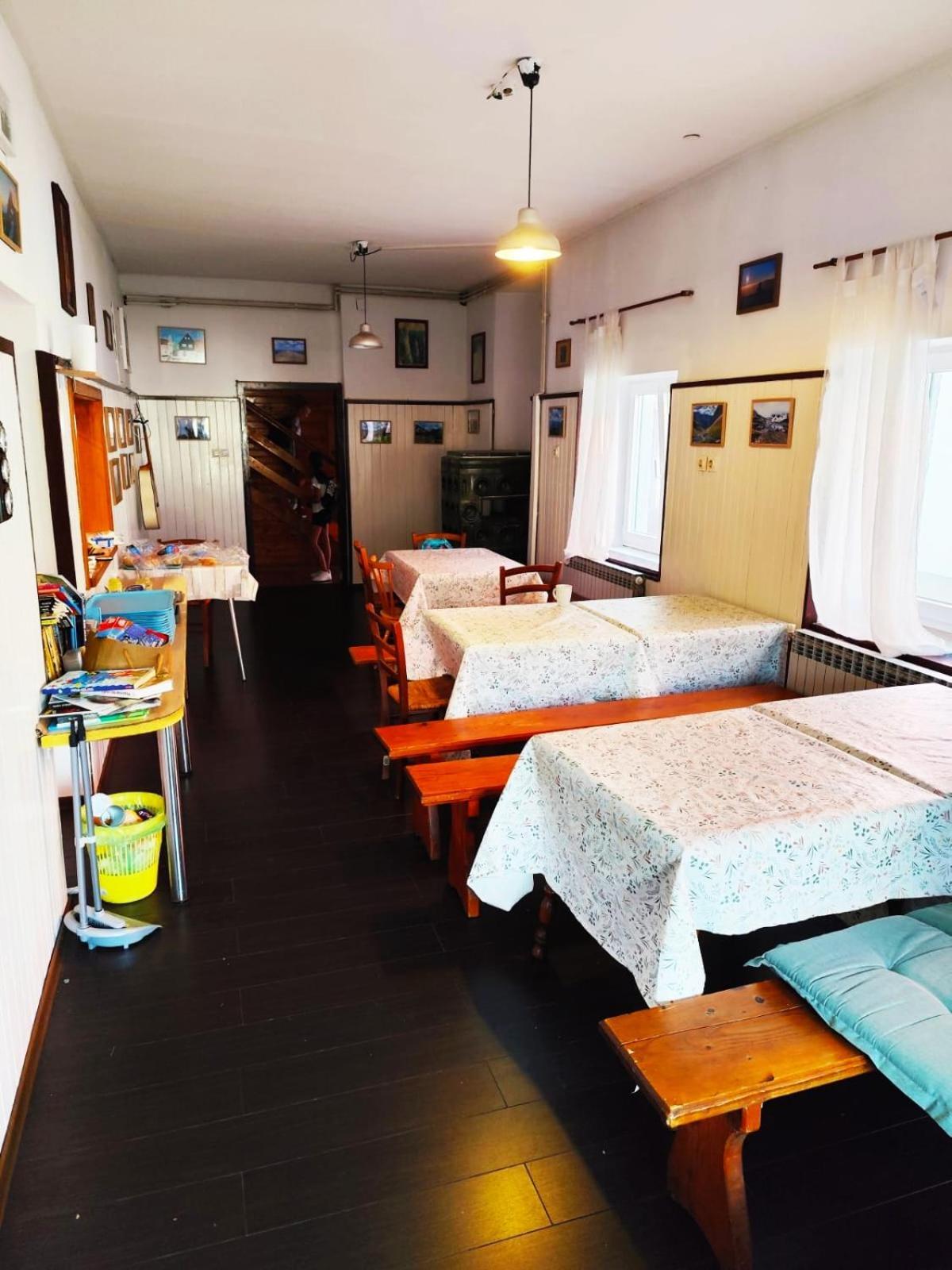 Planinarski Dom "Bijele Stijene" Mountain Lodge Tuk Vojni Exteriör bild